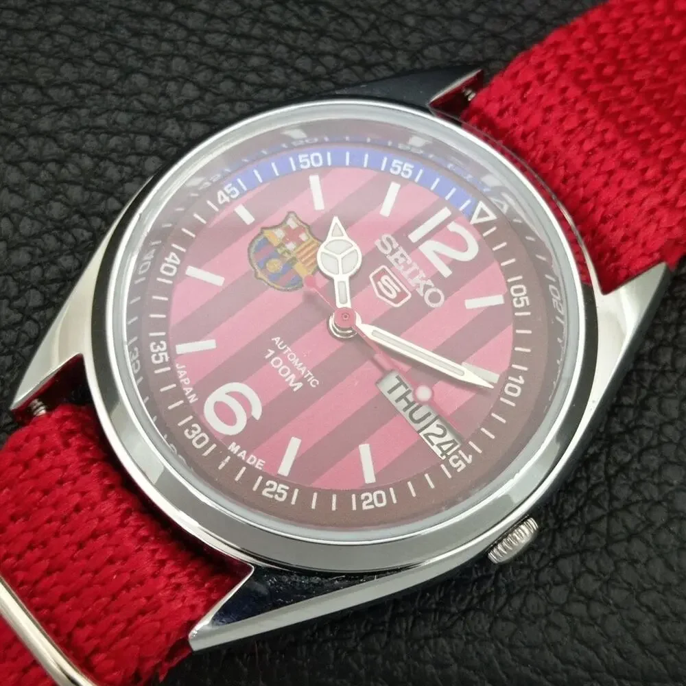 Vintage 1970 FCB Seiko Automatic Mens Silver Watch W/daydate & FCB accents